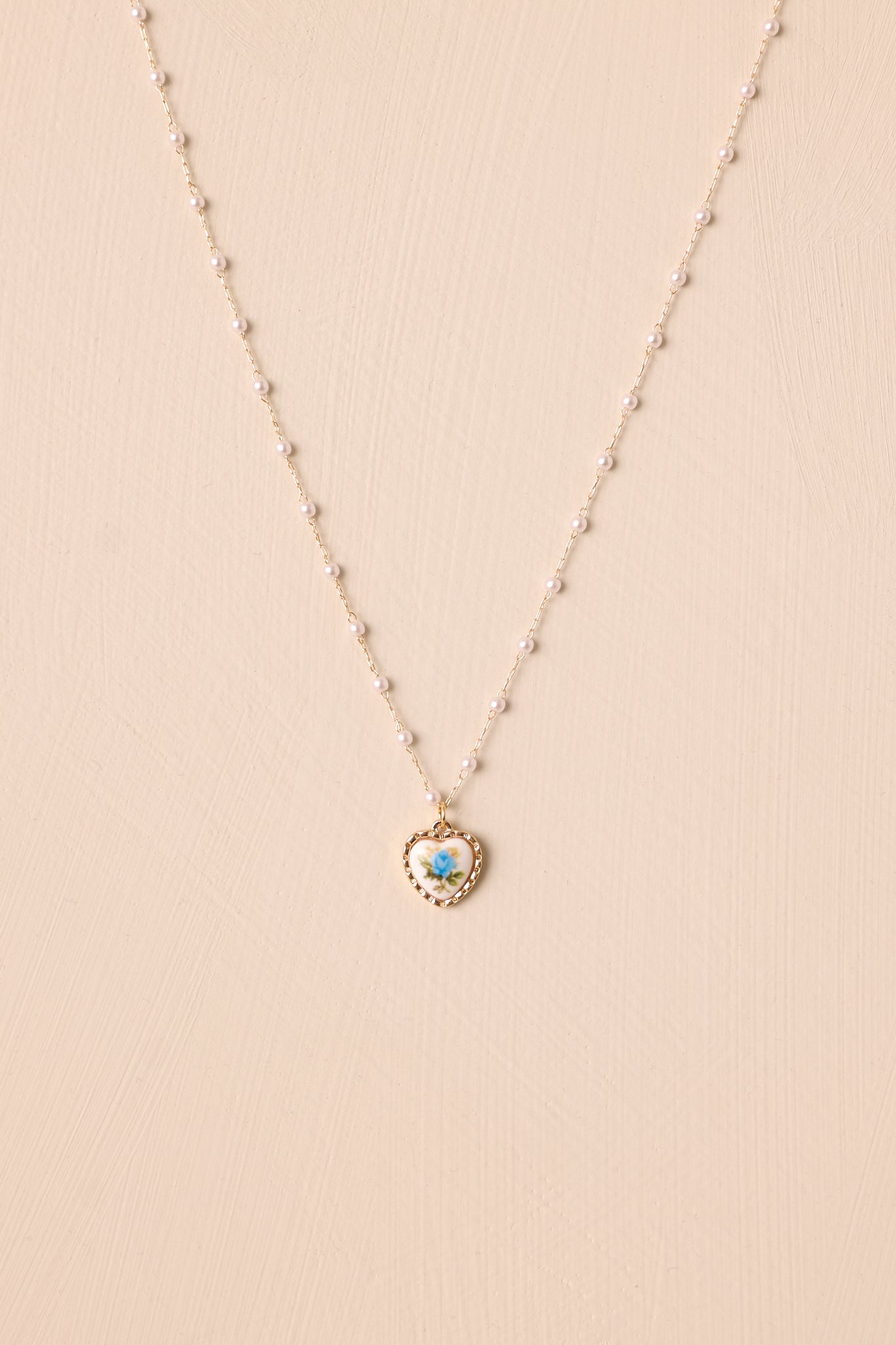 Feeling Connected Blue Floral Heart Faux Pearl Necklace